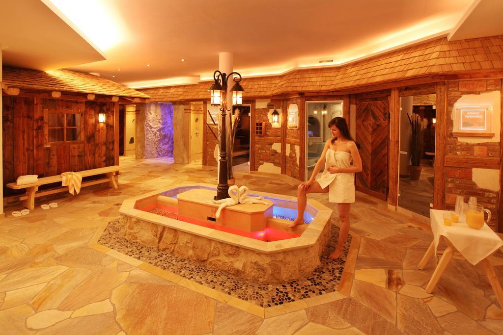 Alpenhof Kruen Hotel Kültér fotó